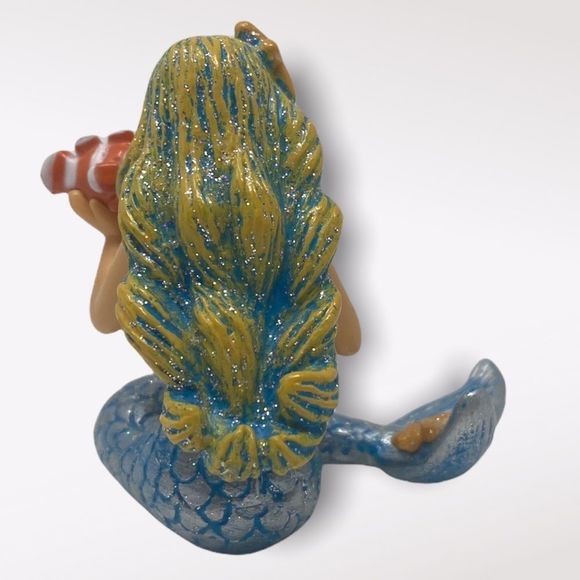 Papo | 3/$15 Silver Mermaid Figurine With Clown Fish - Picture 3 of 6